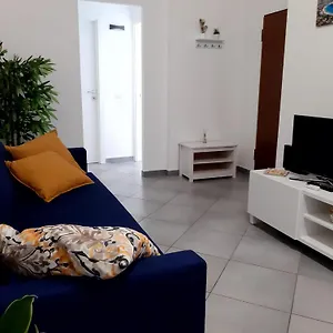 Casina Al 32 Palermo